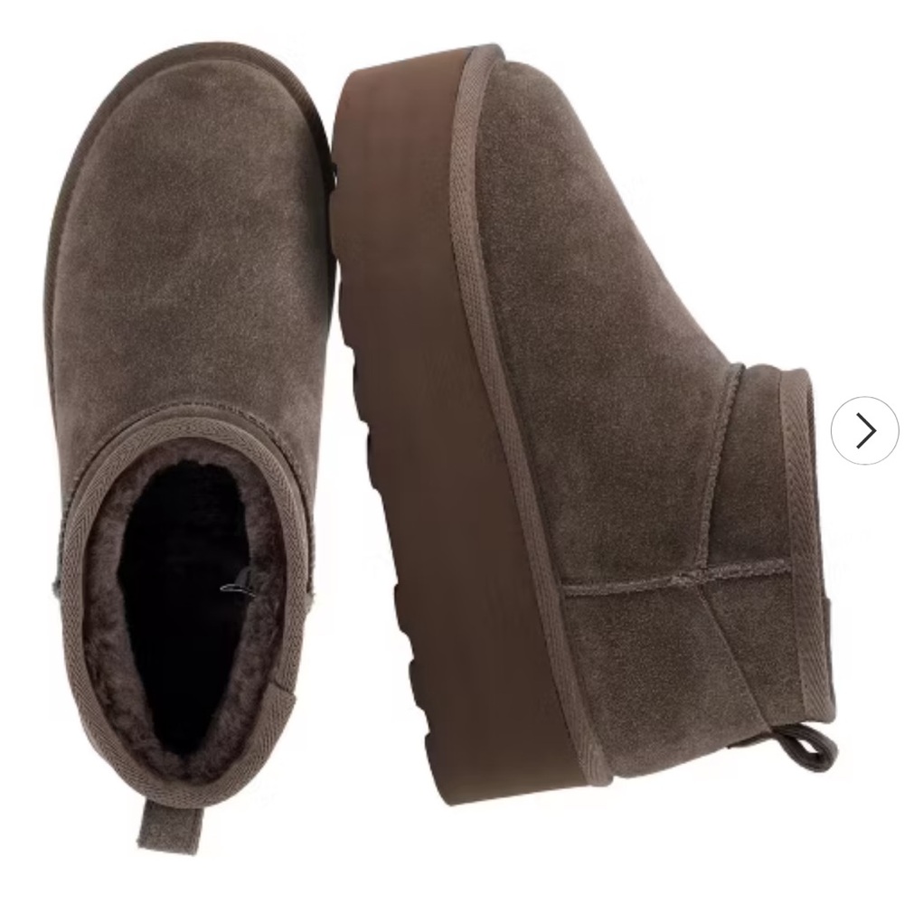 Cushionaire platform uggs in brown suede